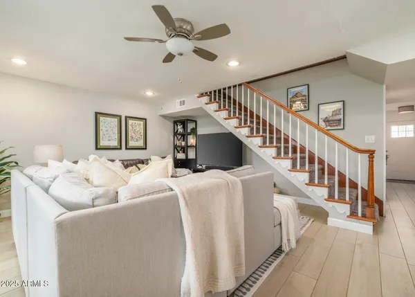 $3,200 | 4001 East Campbell Avenue, Phoenix, AZ 85018