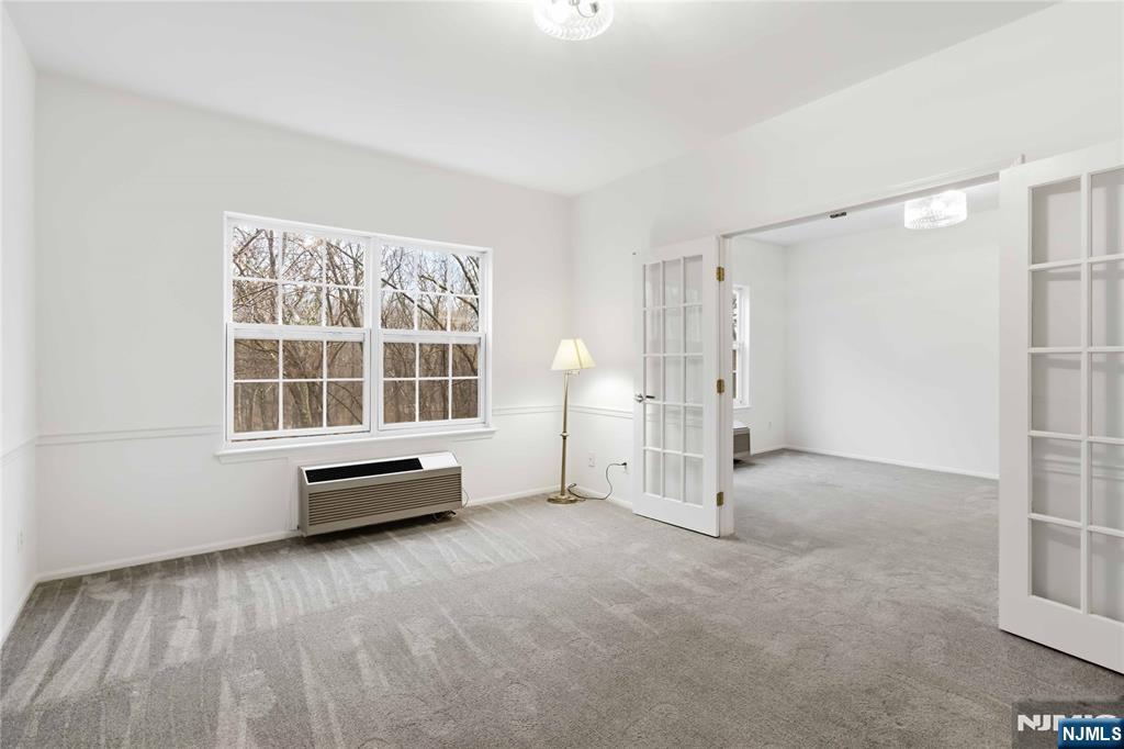 5301 Richmond Road, Unit 301 West Milford, NJ 07480 - Photo 14 of 24