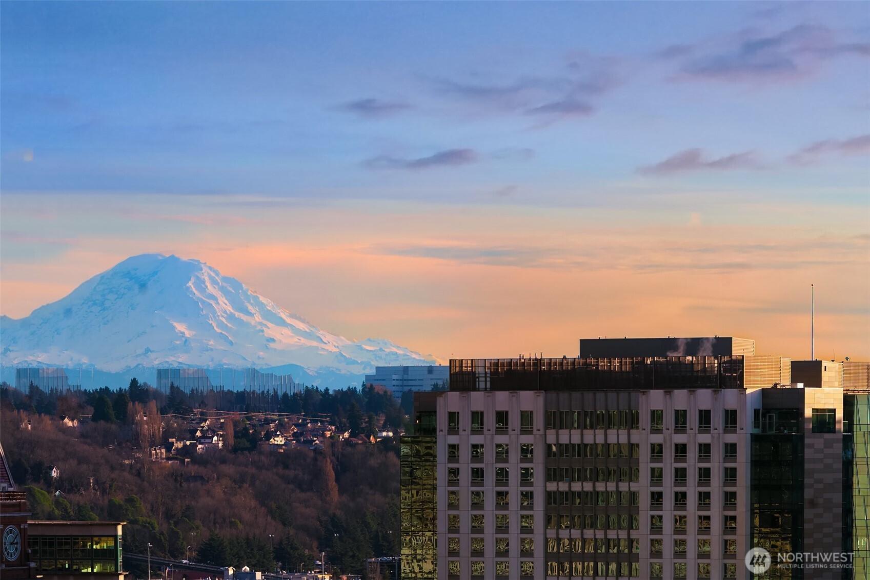 715 2nd Avenue, Unit 1501 Seattle, WA 98104 - Photo 18 of 40 a view of a city