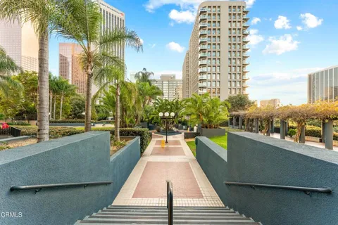 $849,000 | 880 West 1st Street, Unit 302, Los Angeles, CA 90012