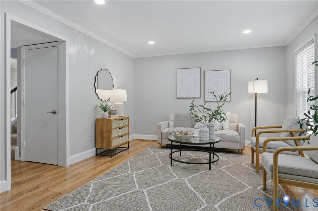 22 Ashinghurst Road, Unit 22 Henrico, VA 23238 - Photo 6 of 25 a room with furniture