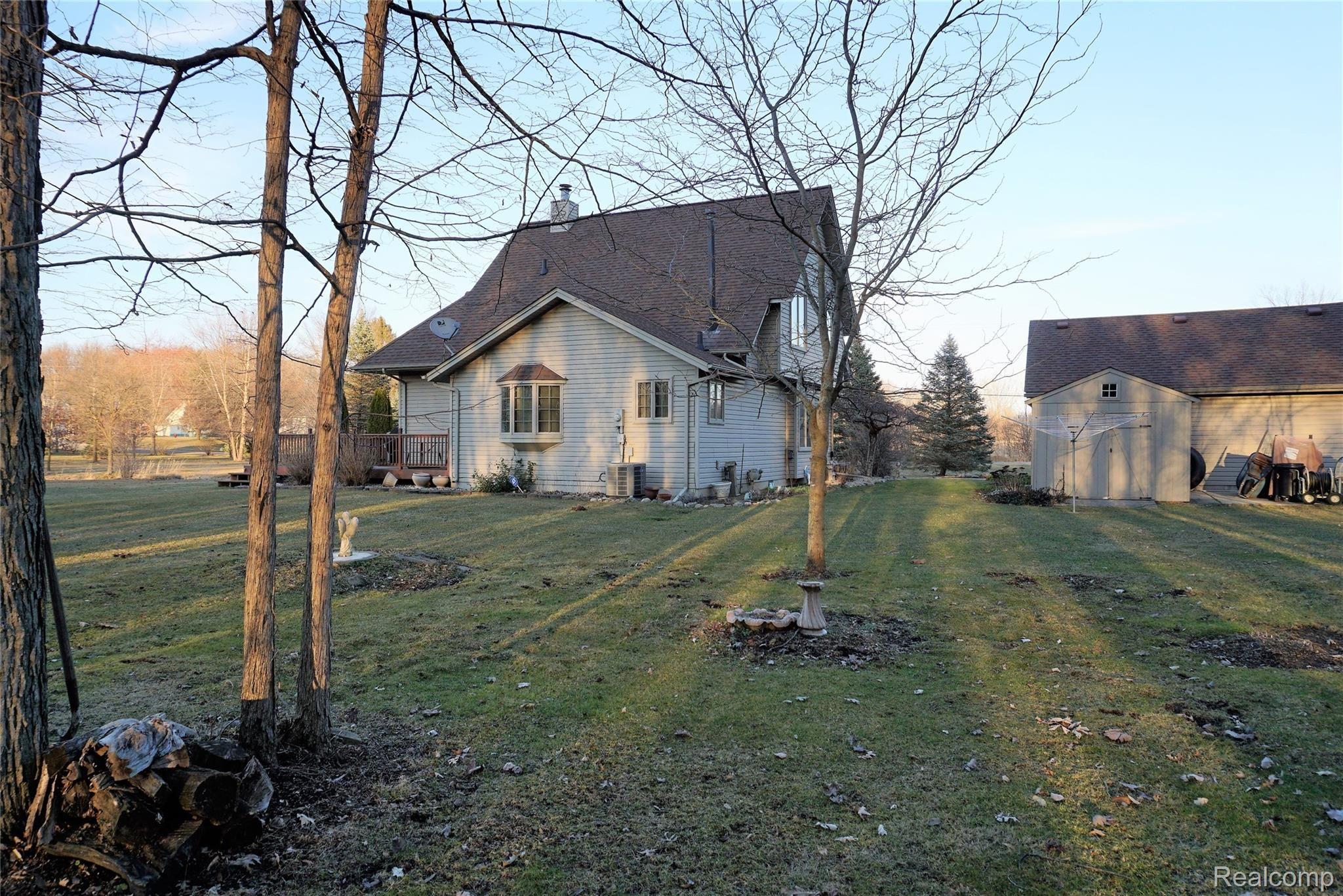 26100 Romine Road New Boston, MI 48164 - Photo 43 of 46 DSC02275 (1).JPG
