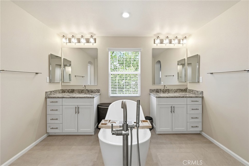 1721 Arthur Loop West Upland, CA 91784 - Photo 28 of 50