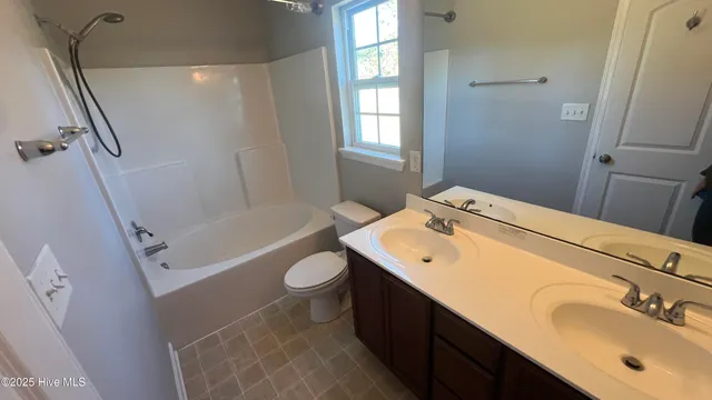 $265,000 | 602 Parsley Drive, Hubert, NC 28539