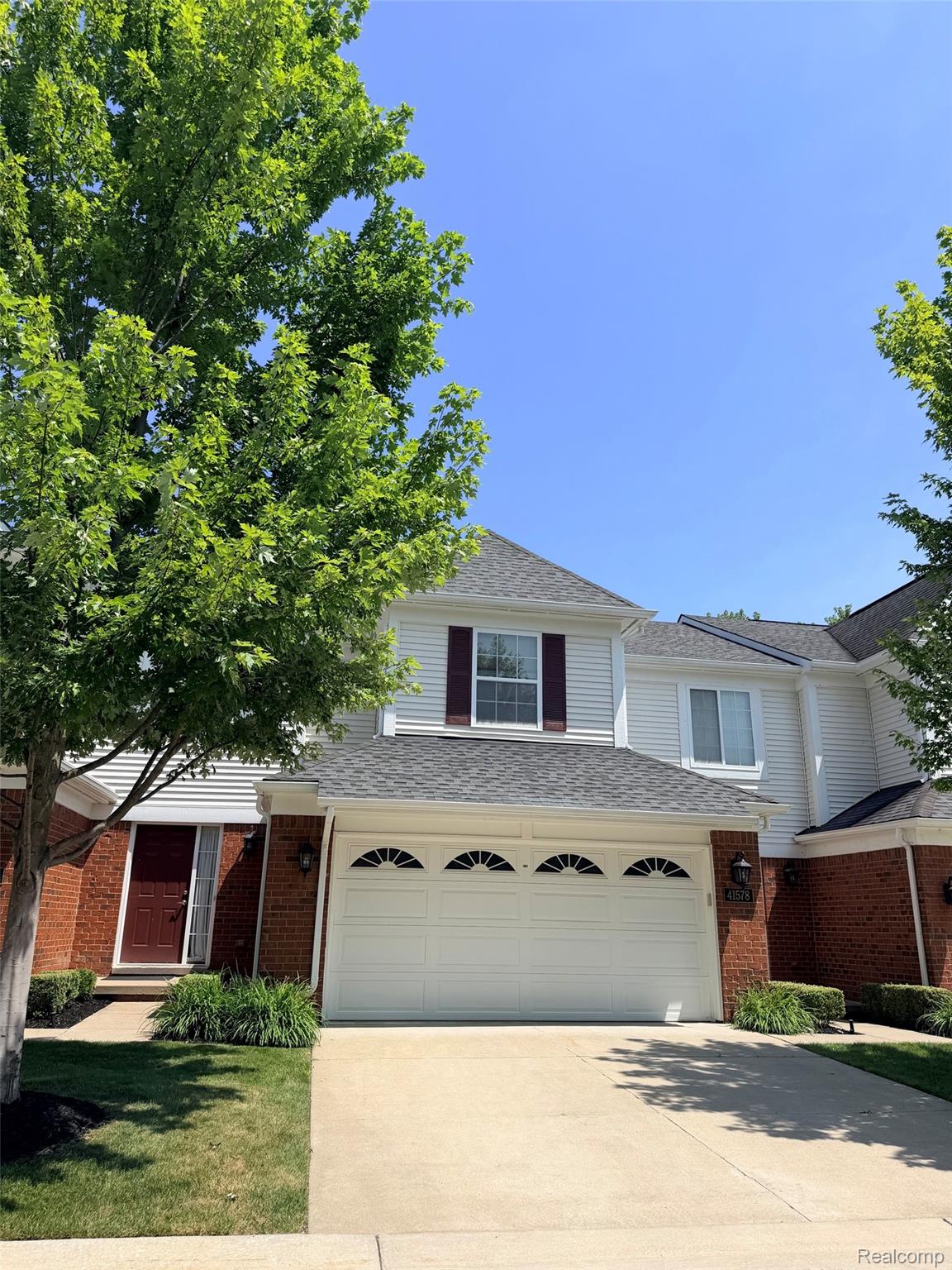 41578 Mitchell Road Novi, MI 48377 - Photo 2 of 46 2.jpg