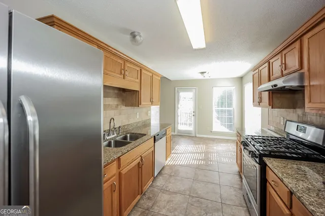 $2,305 | 6555 Creekview Court, Riverdale, GA 30296