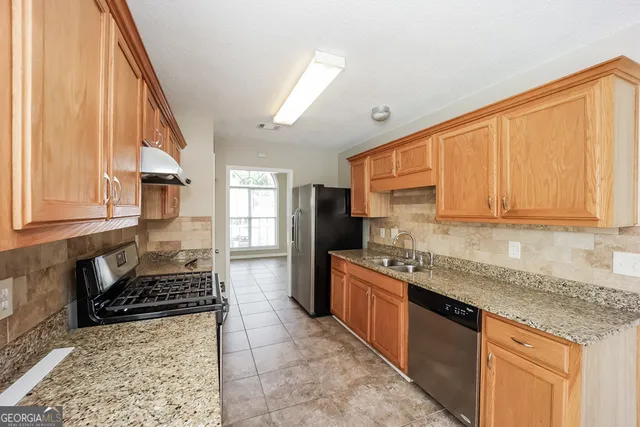 $2,305 | 6555 Creekview Court, Riverdale, GA 30296