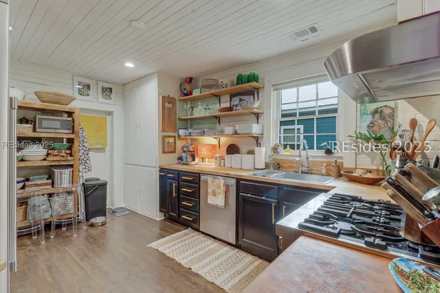 $719,000 | 11 Whiting Street, Bluffton, SC 29910