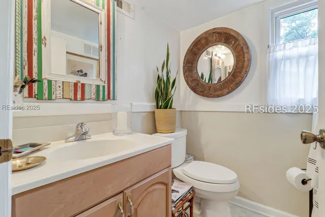 $719,000 | 11 Whiting Street, Bluffton, SC 29910