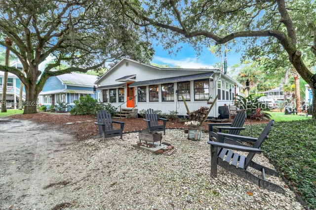 $719,000 | 11 Whiting Street, Bluffton, SC 29910
