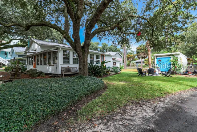 $719,000 | 11 Whiting Street, Bluffton, SC 29910