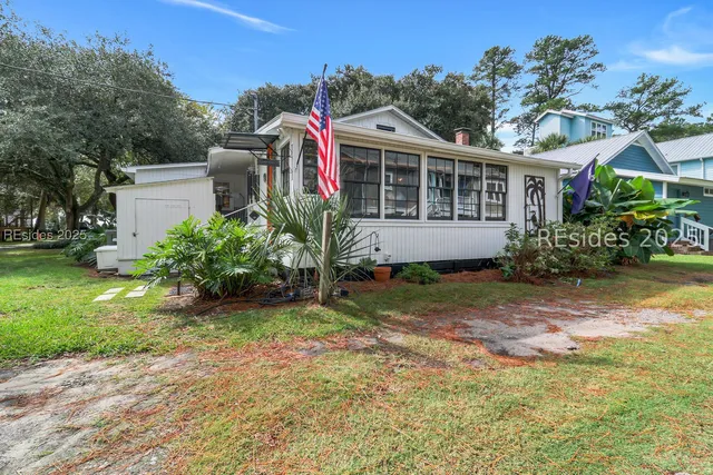 $719,000 | 11 Whiting Street, Bluffton, SC 29910