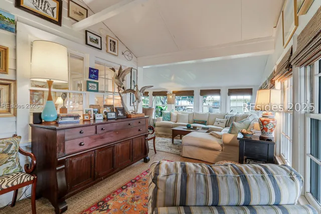 $719,000 | 11 Whiting Street, Bluffton, SC 29910