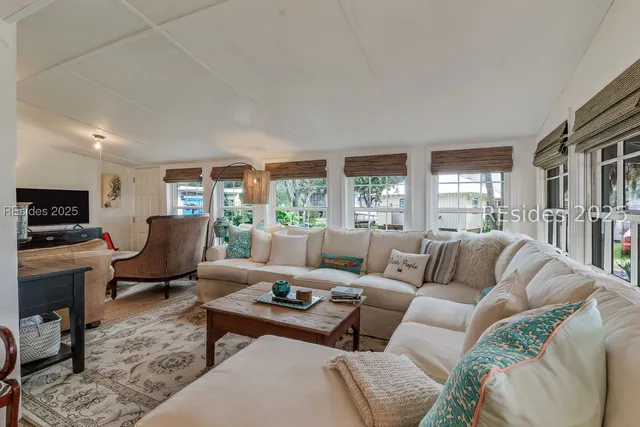 $719,000 | 11 Whiting Street, Bluffton, SC 29910