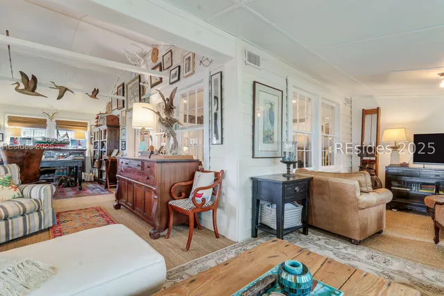 $719,000 | 11 Whiting Street, Bluffton, SC 29910