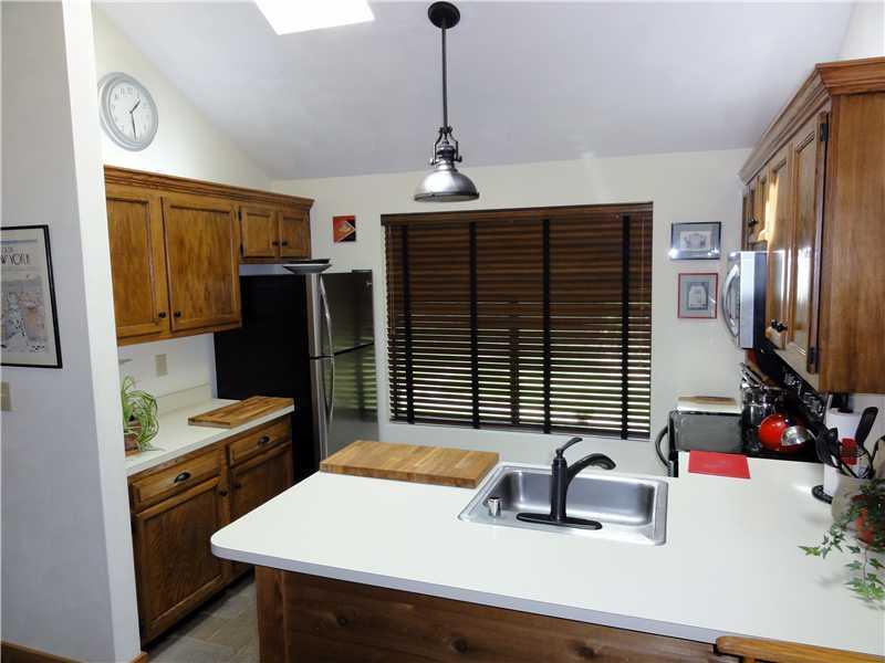 1913 South Ridge Court Hidden Valley, PA 15502 - Photo 7 of 25 Kitchen.