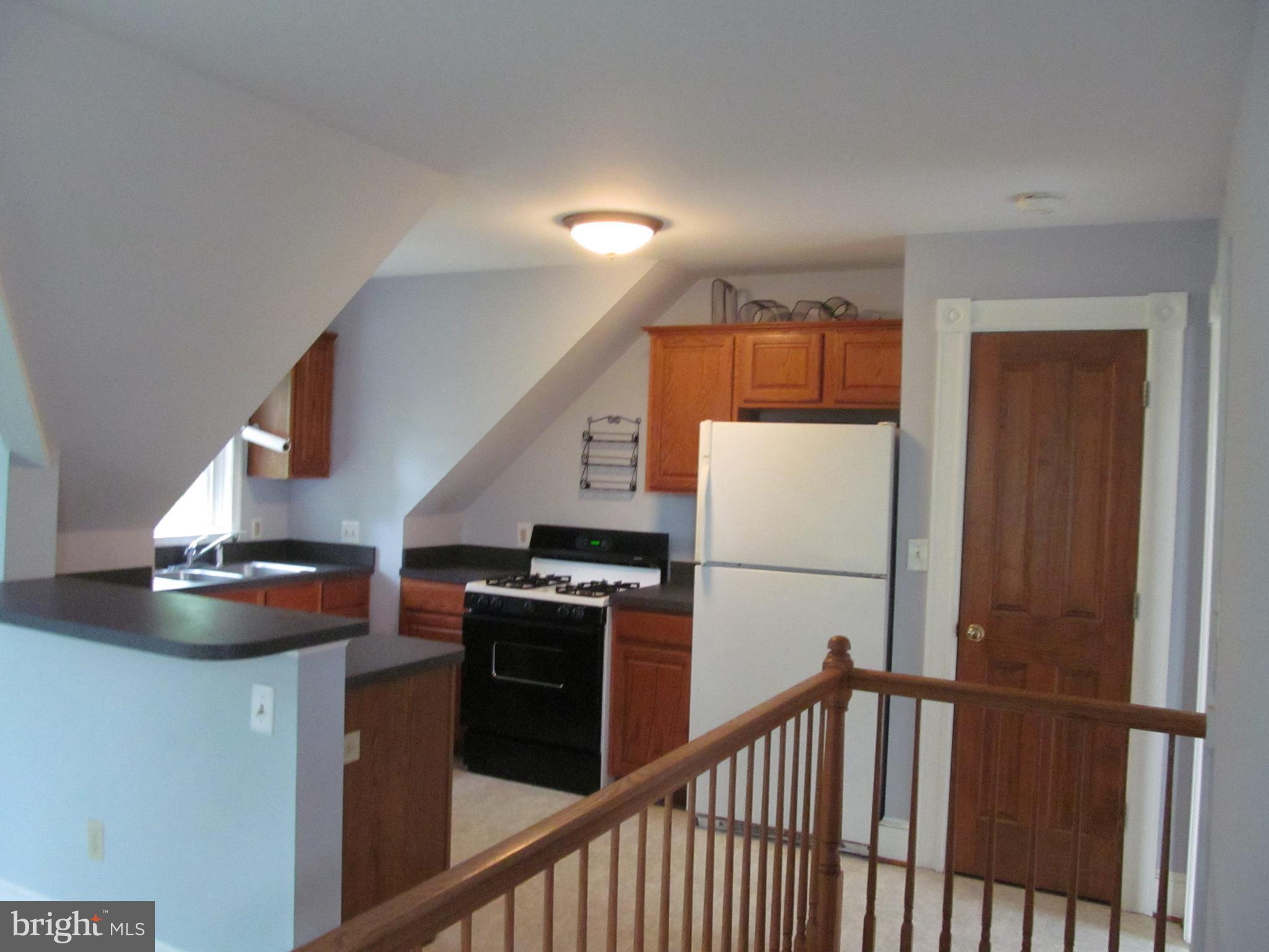 1654 Milldale Road Front Royal, VA 22630 - Photo 3 of 23 Kitchen