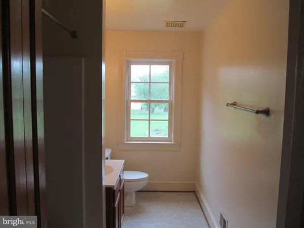 $2,000 | 1654 Milldale Road, Front Royal, VA 22630