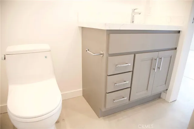 $2,700 | 6521 West 87th Street, Westchester, CA 90045