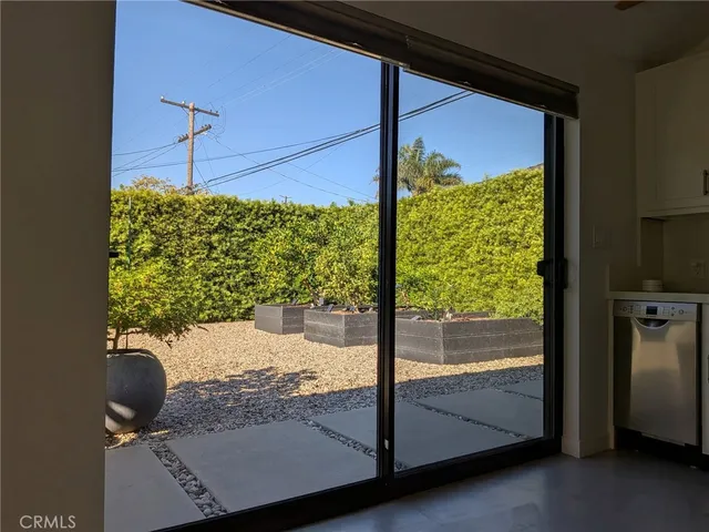 $2,700 | 6521 West 87th Street, Westchester, CA 90045