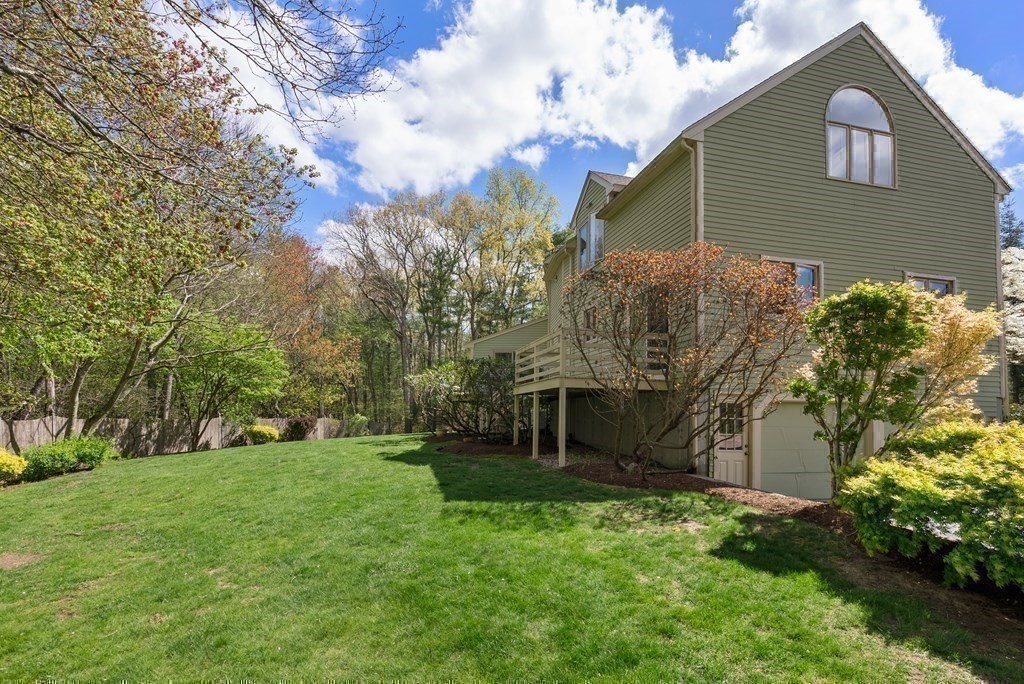 11 Liberty Road Medfield, MA 02052 - Photo 34 of 34 Gallery Image 34