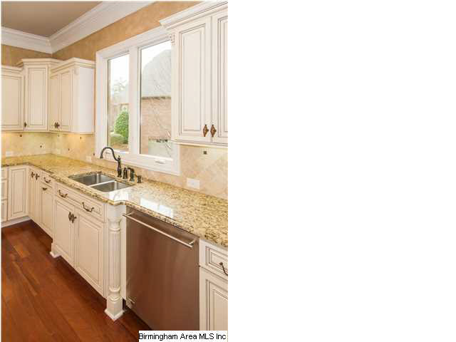629 Springbank Terrace Birmingham, AL 35242 - Photo 10 of 32