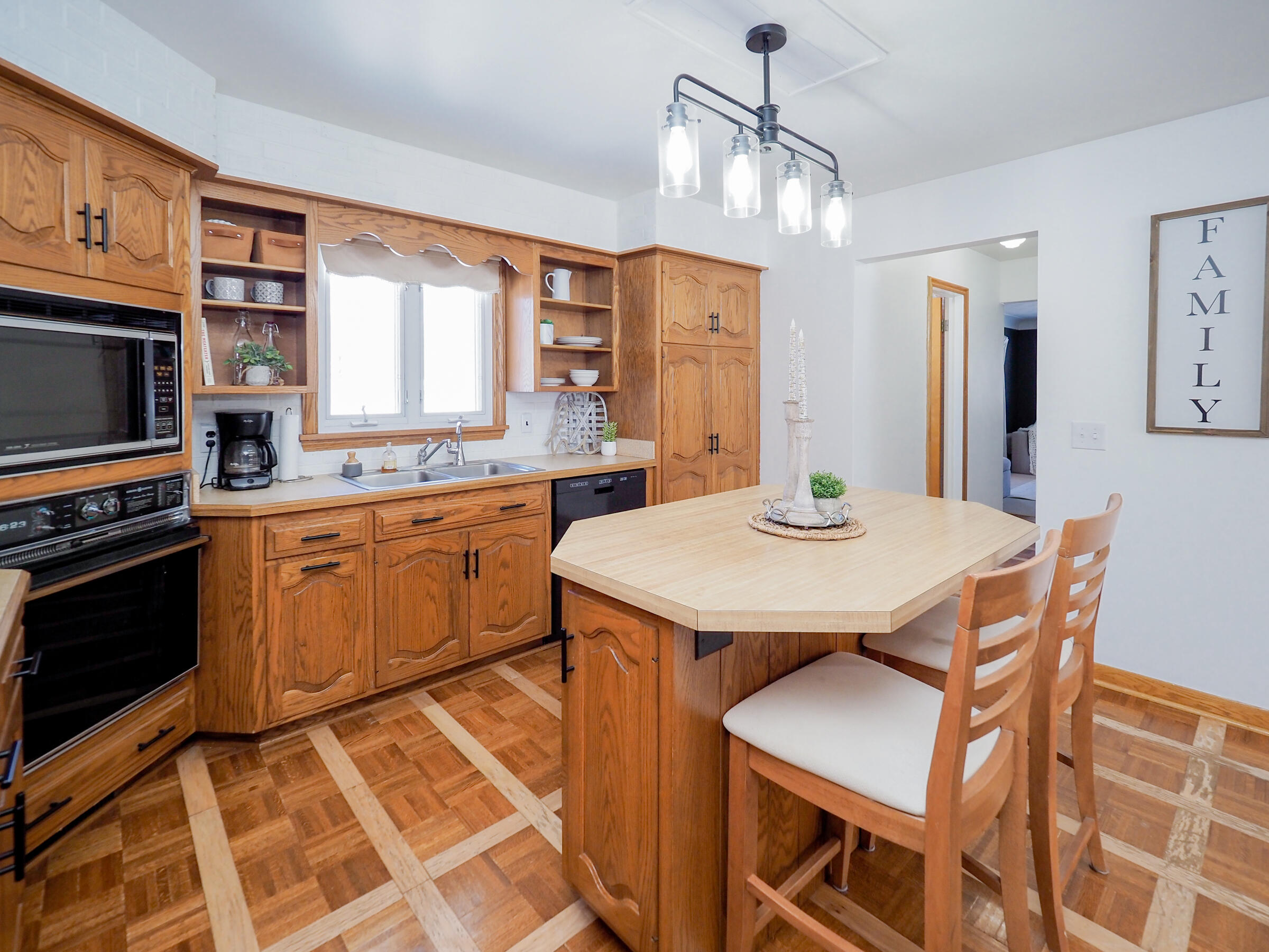 2920 Sunset Road Kalamazoo, MI 49009 - Photo 9 of 30 2920 Sunset-110