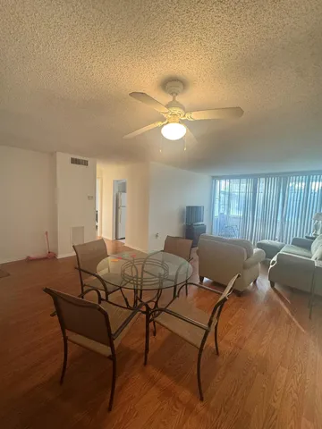 $1,600 | 500 Davis Road, Unit 27, Palm Springs, FL 33461