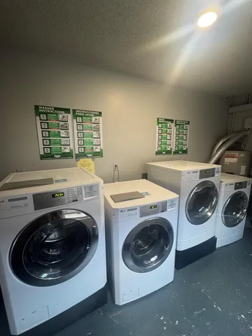 $1,600 | 500 Davis Road, Unit 27, Palm Springs, FL 33461