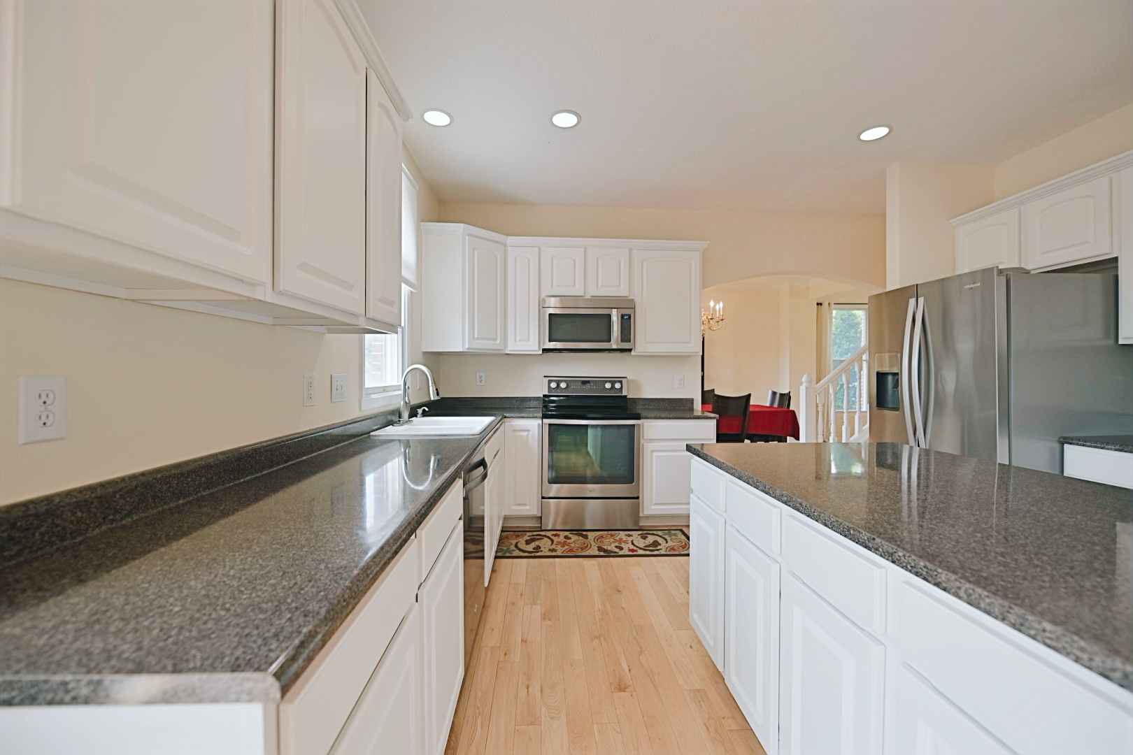 1077 Sullivans Ridge Zionsville, IN 46077 - Photo 17 of 58