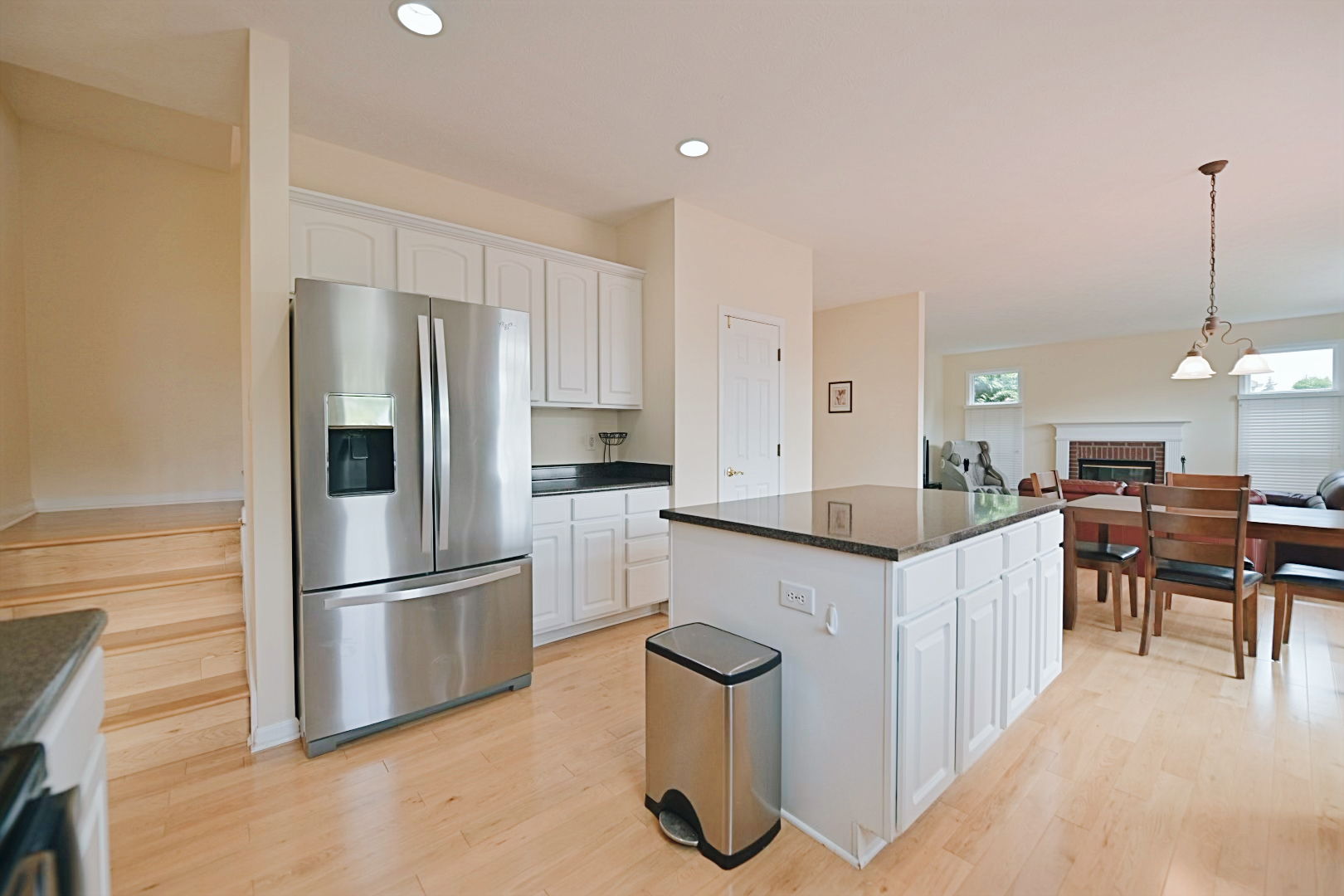 1077 Sullivans Ridge Zionsville, IN 46077 - Photo 19 of 58