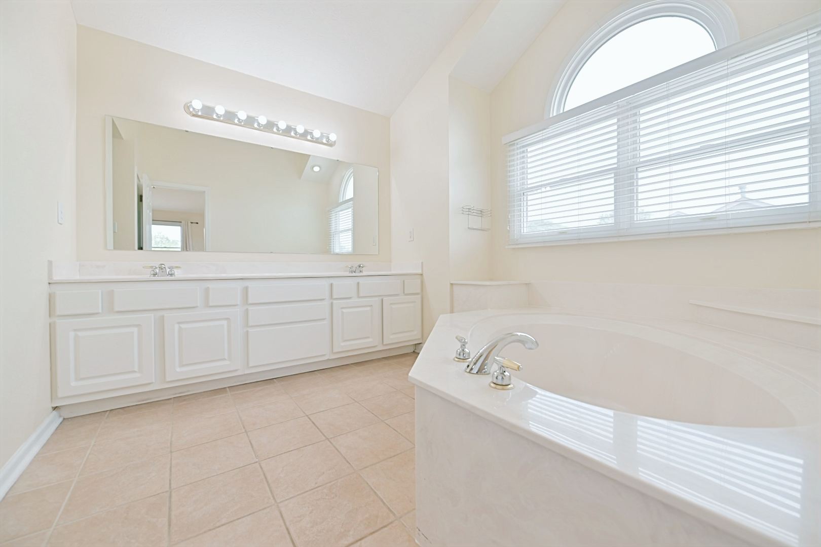 1077 Sullivans Ridge Zionsville, IN 46077 - Photo 34 of 58