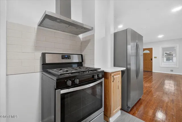 $220,000 | 19 Cromer Avenue, Schenectady, NY 12304