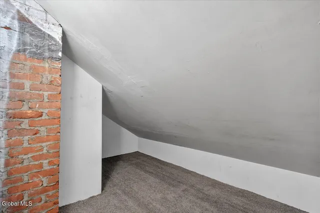 $220,000 | 19 Cromer Avenue, Schenectady, NY 12304