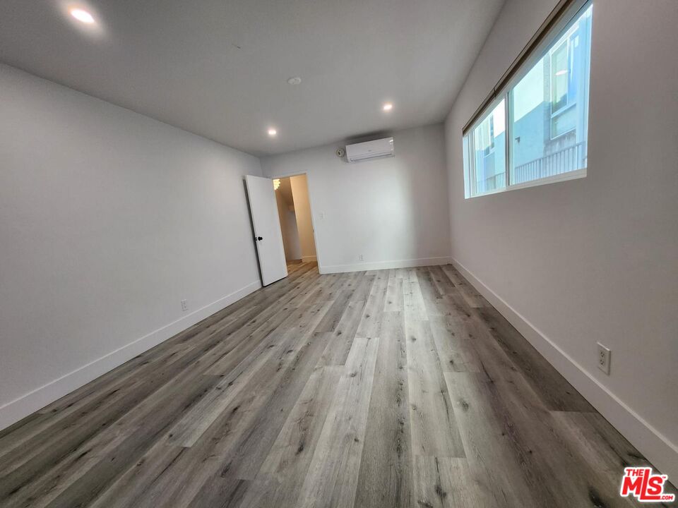 1951 Selby Avenue, Unit 4 Los Angeles, CA 90025 - Photo 5 of 12