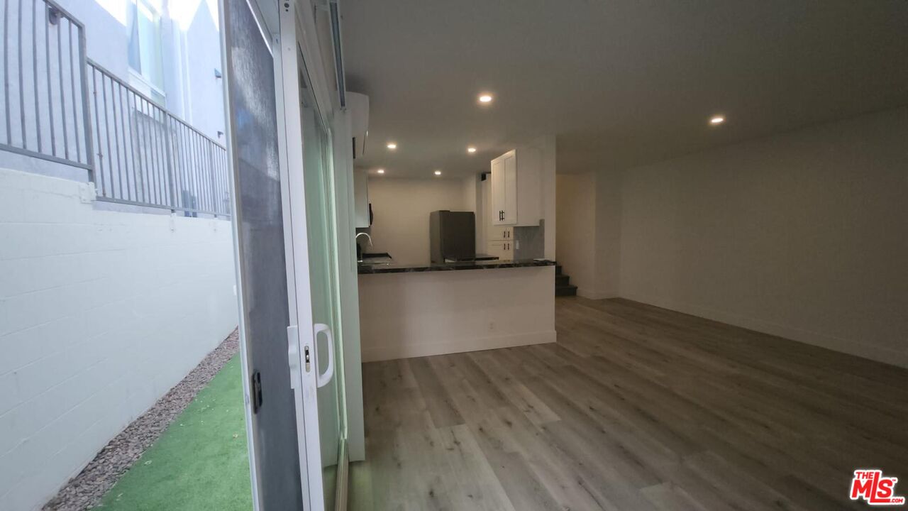 1951 Selby Avenue, Unit 4 Los Angeles, CA 90025 - Photo 6 of 12
