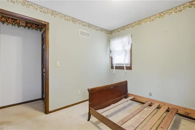 $215,000 | 1229 Michele Drive, Excelsior Springs, MO 64024