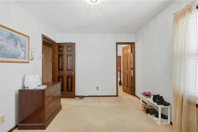 $215,000 | 1229 Michele Drive, Excelsior Springs, MO 64024