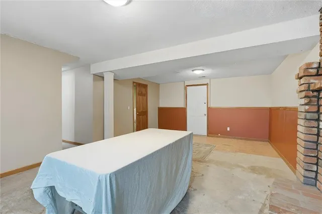 $215,000 | 1229 Michele Drive, Excelsior Springs, MO 64024