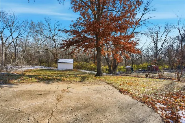 $215,000 | 1229 Michele Drive, Excelsior Springs, MO 64024