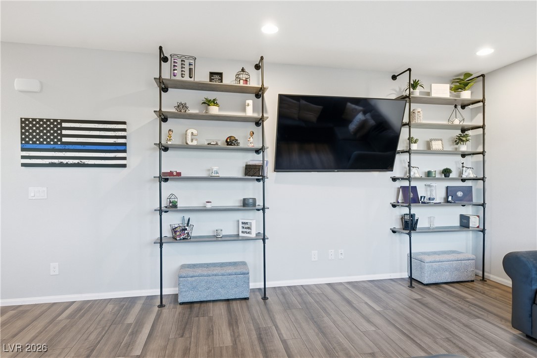 2316 Stone Well Road North Las Vegas, NV 89031 - Photo 5 of 32