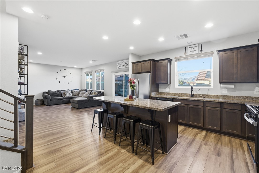 2316 Stone Well Road North Las Vegas, NV 89031 - Photo 7 of 32