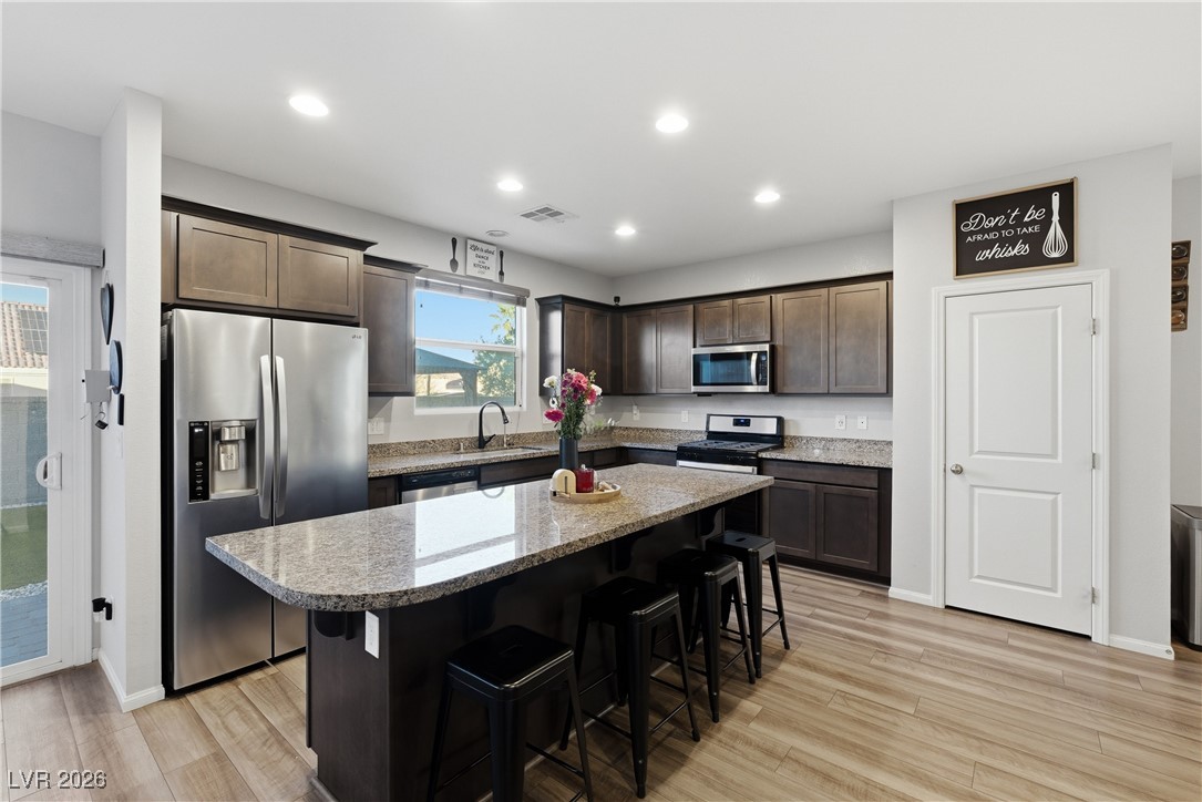 2316 Stone Well Road North Las Vegas, NV 89031 - Photo 8 of 32