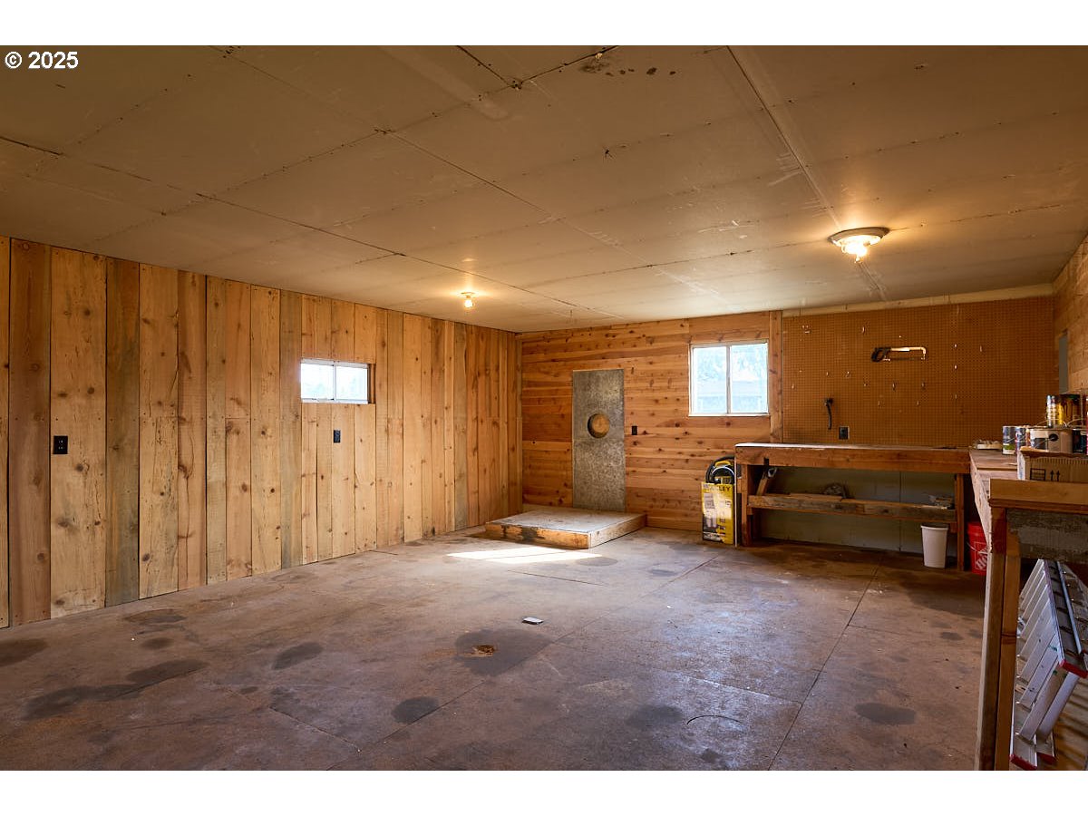 402 South East Street Joseph, OR 97846 - Photo 17 of 22 a bathroom with a sink and mirror