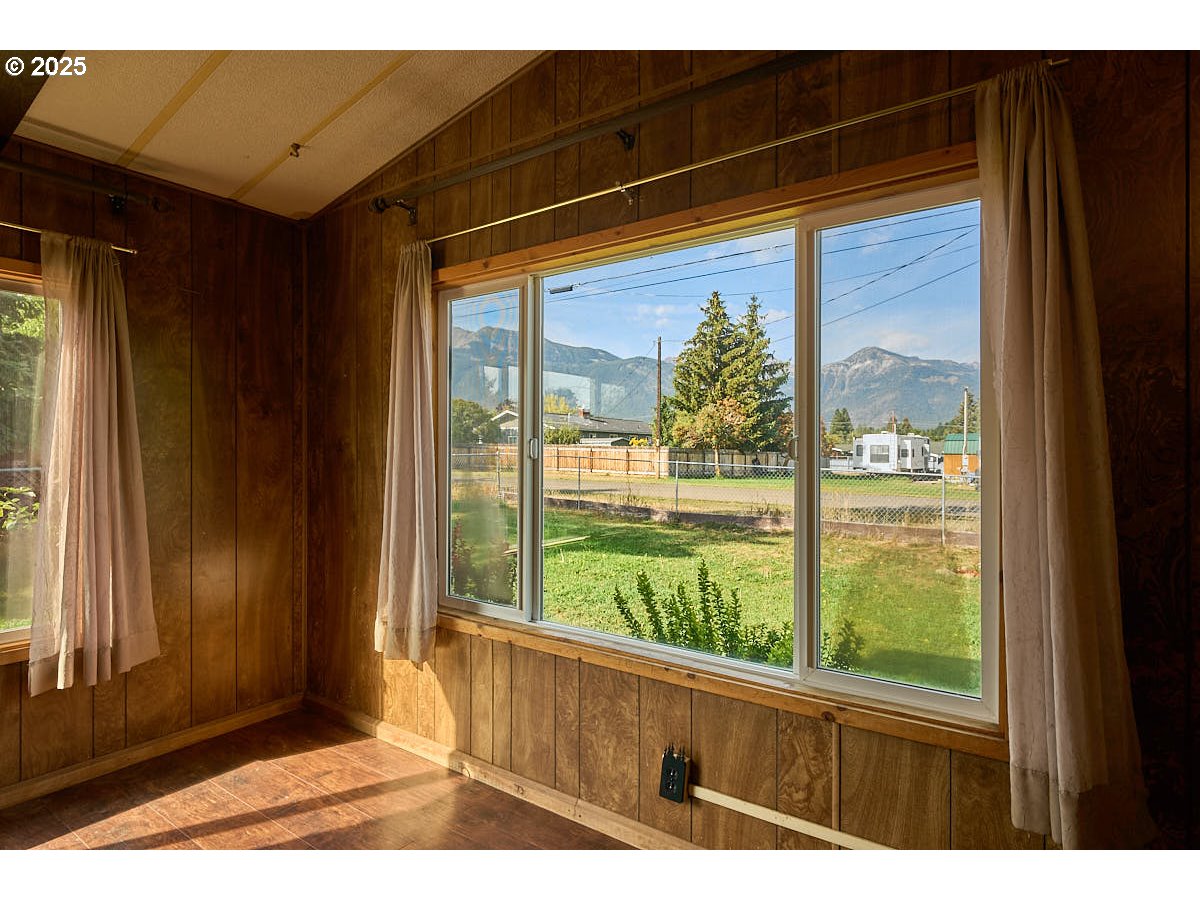 402 South East Street Joseph, OR 97846 - Photo 4 of 22 a view of a door and wooden floor