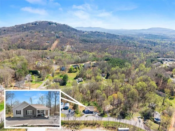 a view of a house with a small space