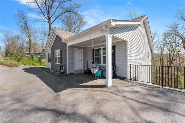 $375,000 | 426 Old Clarkesville Highway, Cleveland, GA 30528