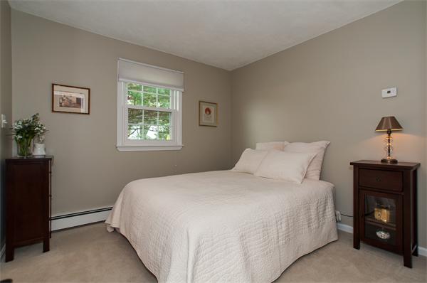 1317 Trapelo Road Waltham, MA 02451 - Photo 20 of 23