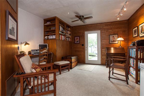 1317 Trapelo Road Waltham, MA 02451 - Photo 22 of 23