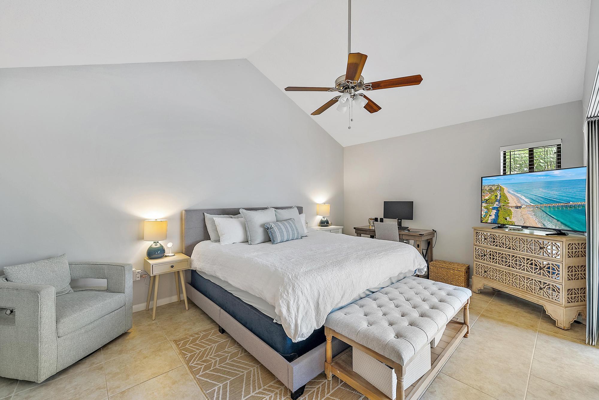 256 Ridge Road Jupiter, FL 33477 - Photo 12 of 26 256 Ridge Road-9